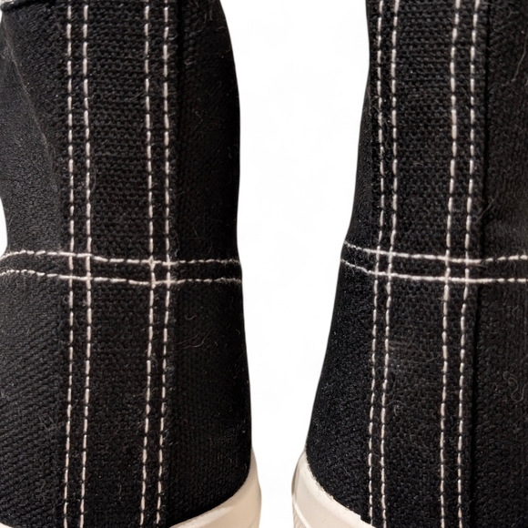 👟 Classic Black High Top Canvas Sneakers Size 8 – New! - Picture 6 of 7